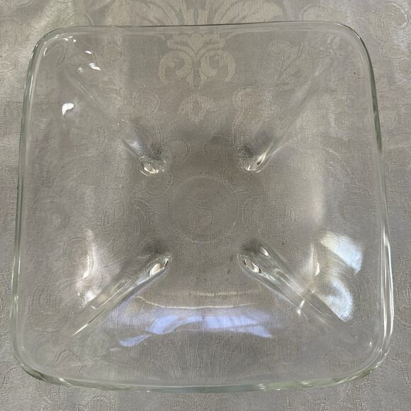 Vintage Mid Century Anchor Hocking Tear Drop Footed Square Bowl 8“ x 2 1/4“ - Picture 1 of 4